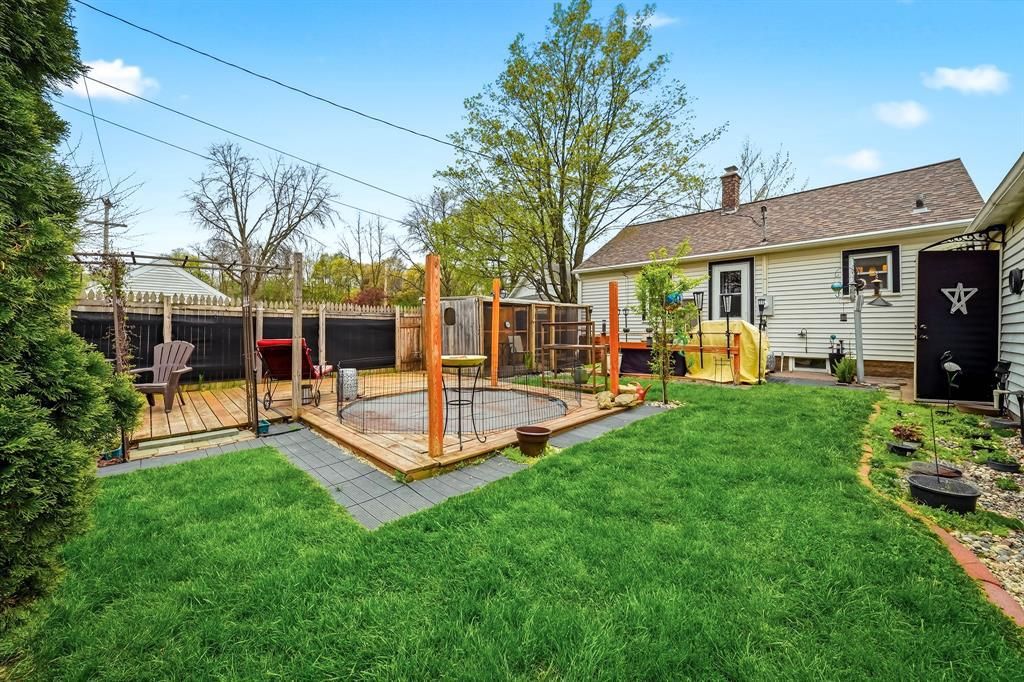 Photo of 1525 Lee STREET, Eau Claire, WI 54701 (MLS # 1601188)