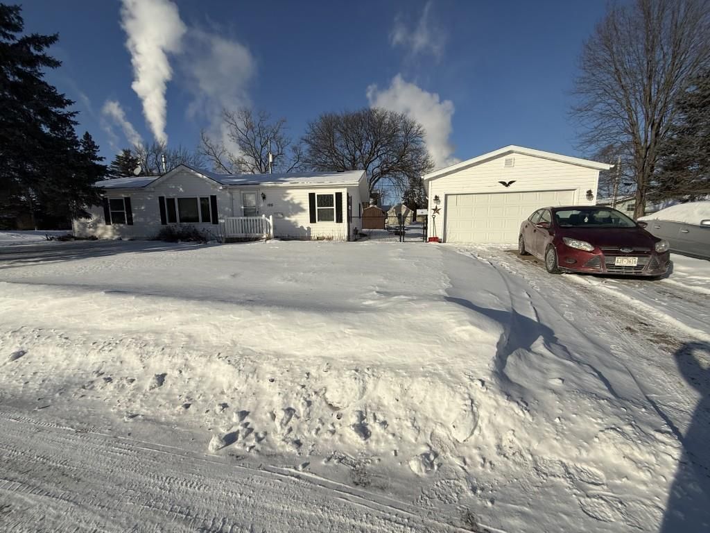 Photo of 105 Peggy LANE, Rothschild, WI 54474 (MLS # 22600291)