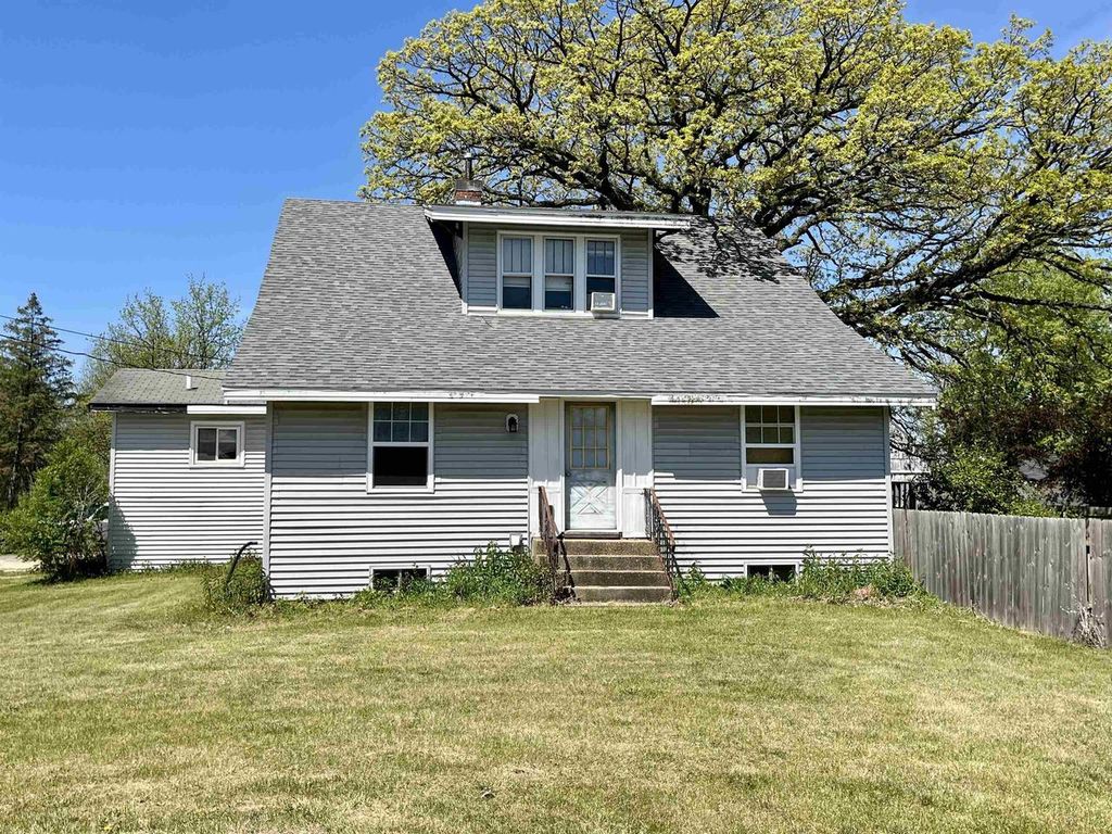 Photo of 28878 County Road B, Lone Rock, WI 53556 (MLS # 2023316)