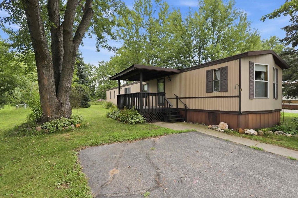 Photo of 510 Lincoln STREET # 19, Mauston, WI 53948 (MLS # 2030048)
