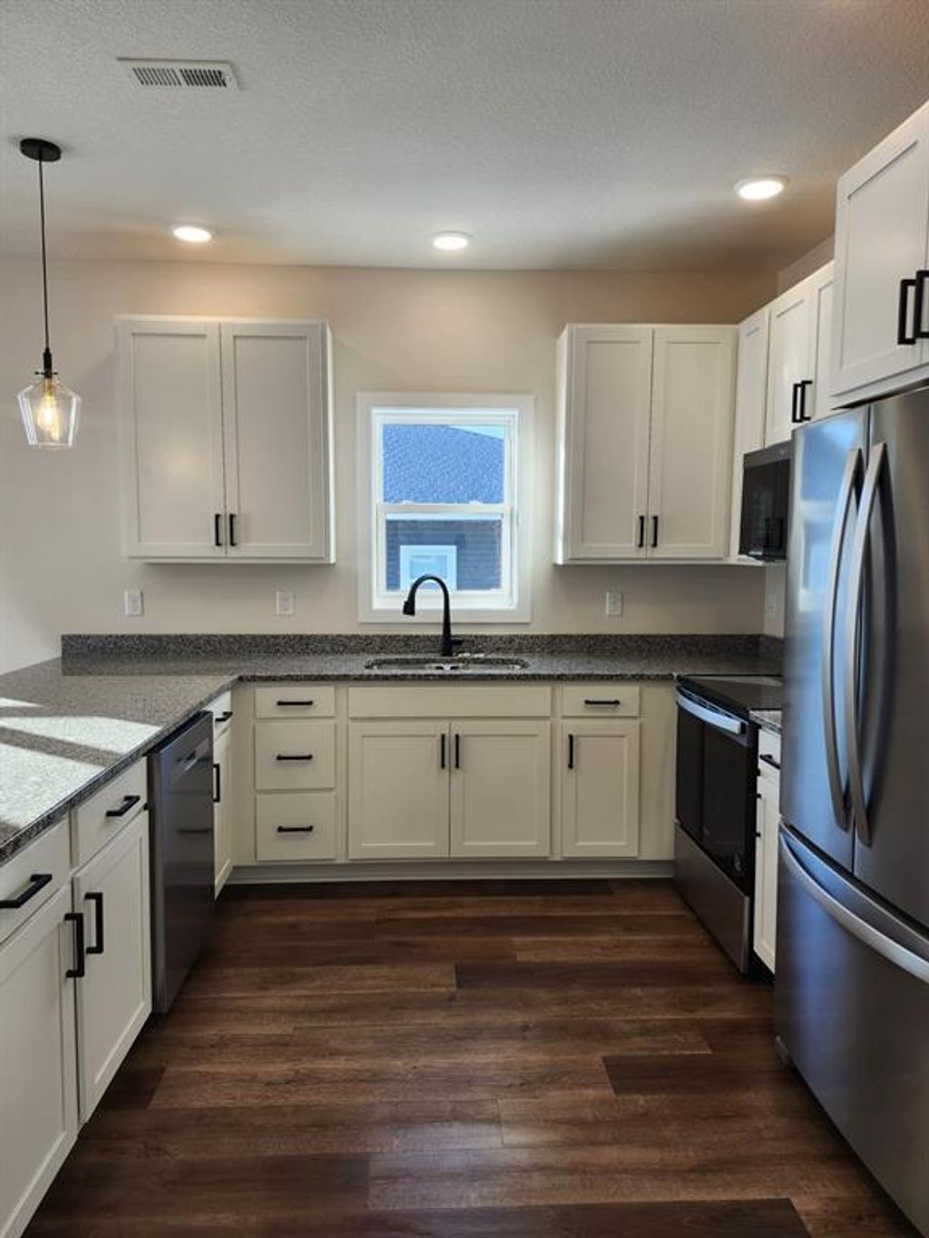 Photo of 406 Norske STREET, Woodville, WI 54028 (MLS # 1601174)