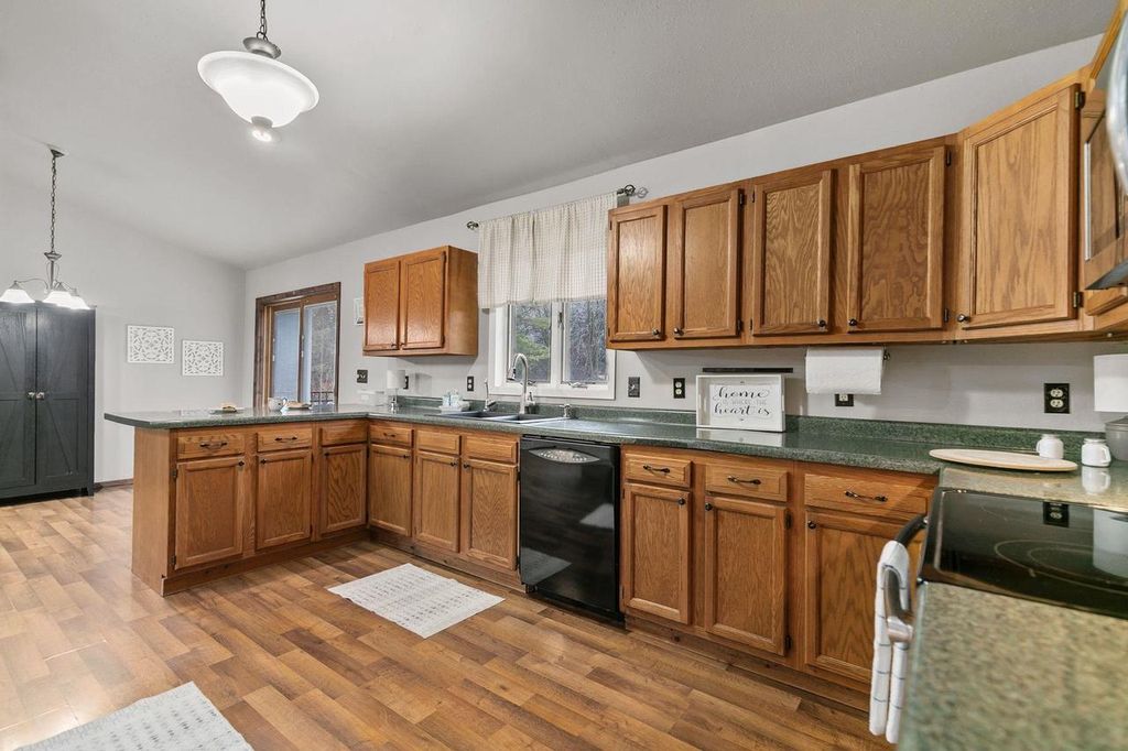 Photo of 3507 W 20th AVENUE, Oshkosh, WI 54904 (MLS # 50323534)