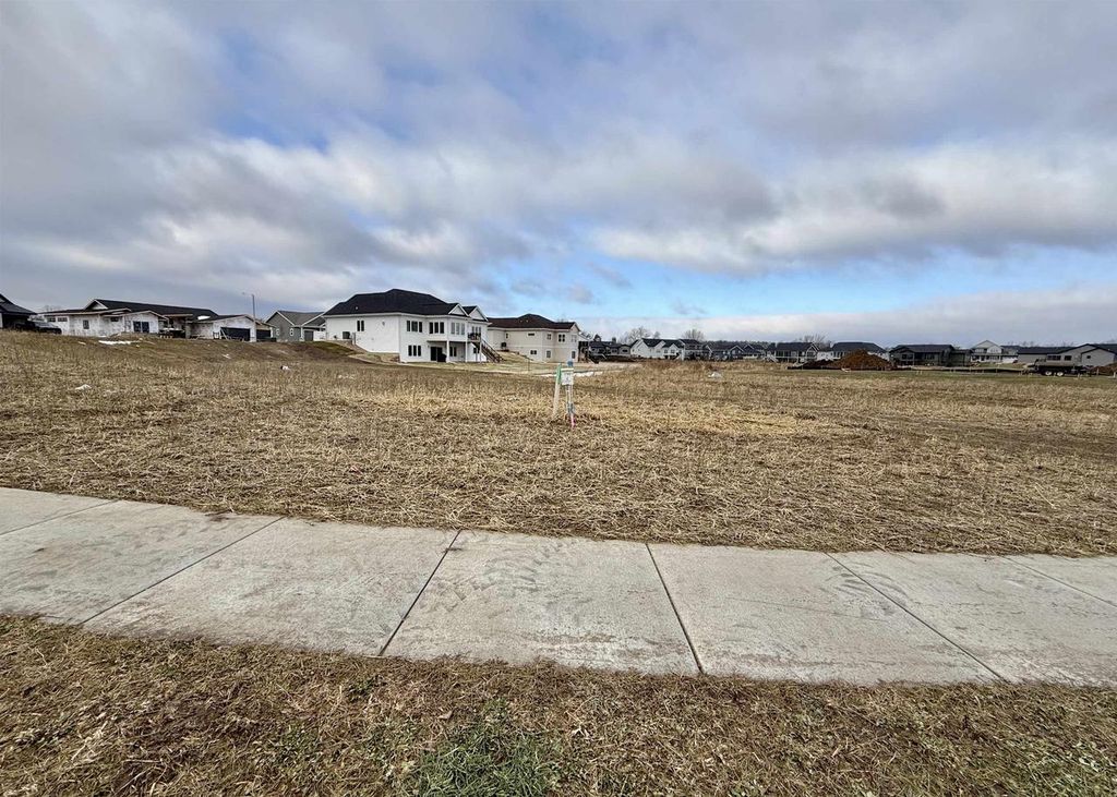 Photo of 7698 Stonecrop WAY, Deforest, WI 53532 (MLS # 2013912)