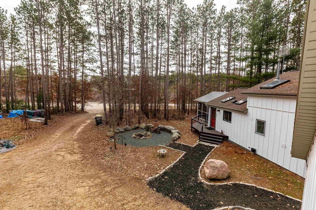 Photo of E3988 Martal WAY, Spring Green, WI 53588 (MLS # 2018252)