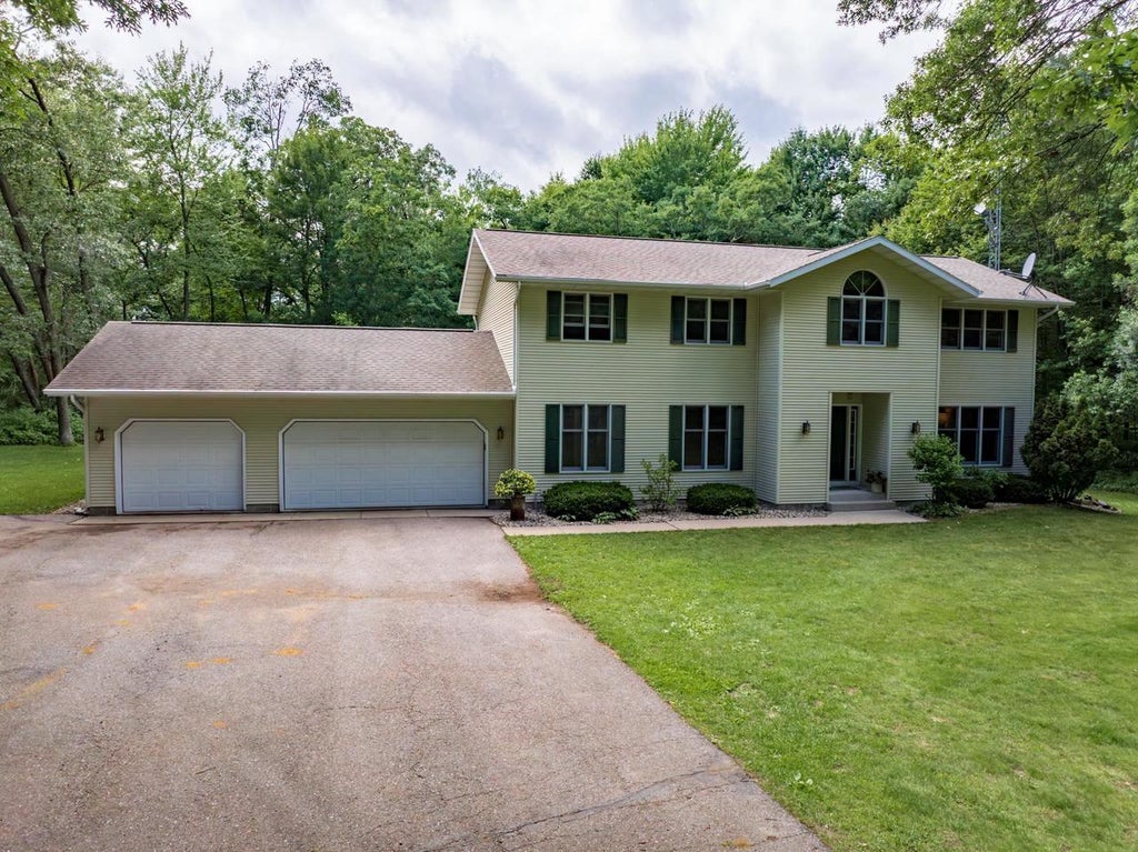 Photo of N5861 Woodland Hills ROAD, New Lisbon, WI 53950 (MLS # 2026115)