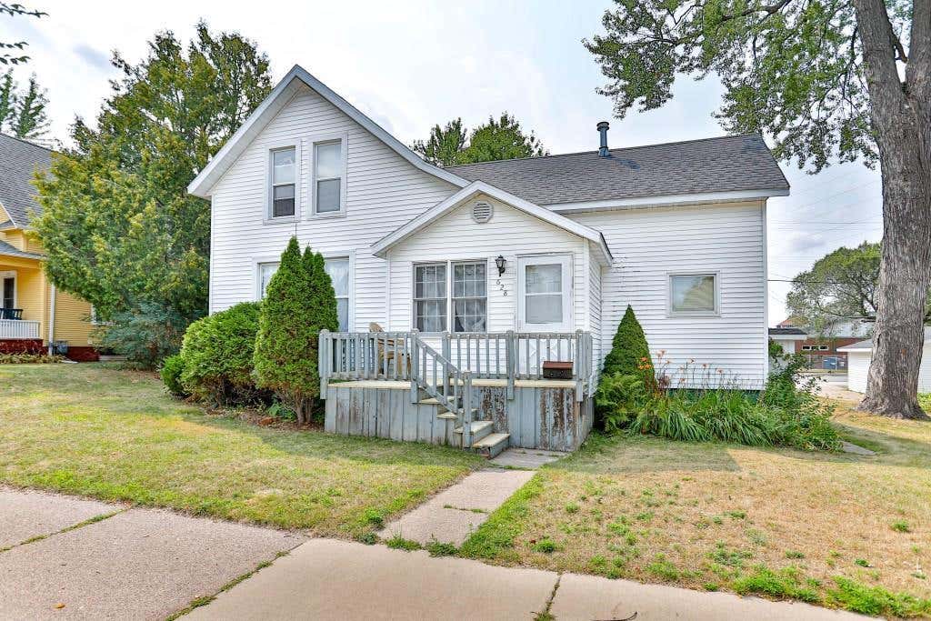 Photo of 628 S 6th AVENUE, Wausau, WI 54401 (MLS # 22603912)