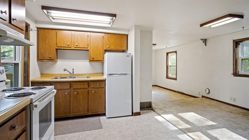 Photo of 2220 Valley View Place, Eau Claire, WI 54703 (MLS # 1601571)
