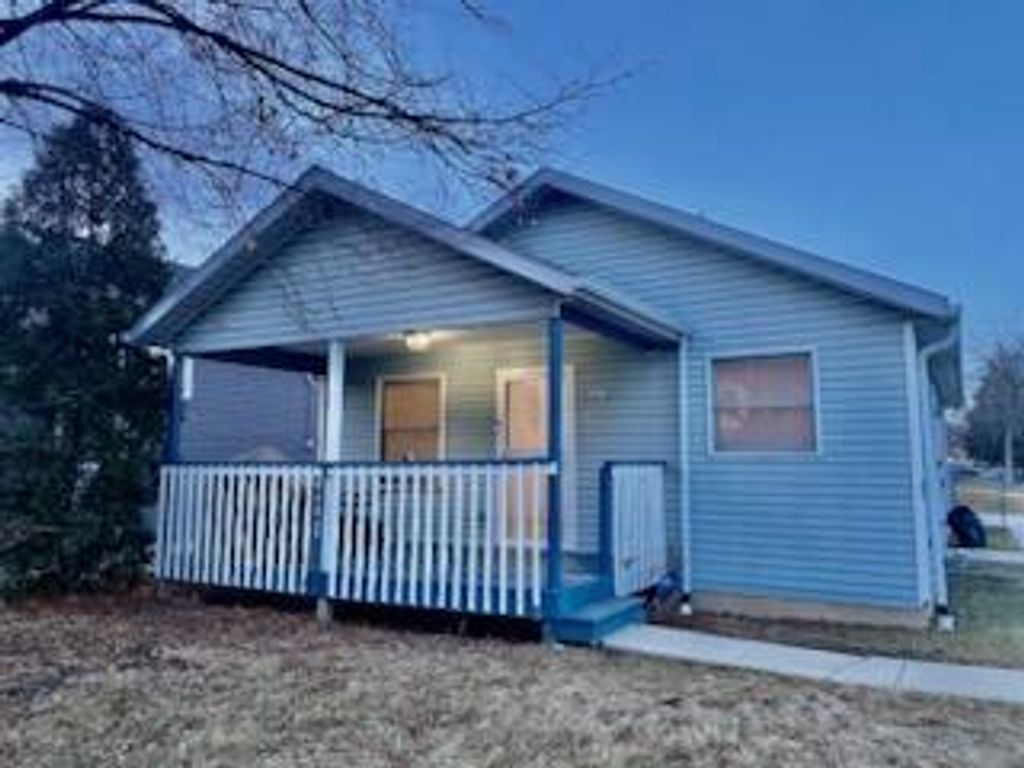 Photo of 2200 W Galena STREET, Milwaukee, WI 53205 (MLS # 1940012)