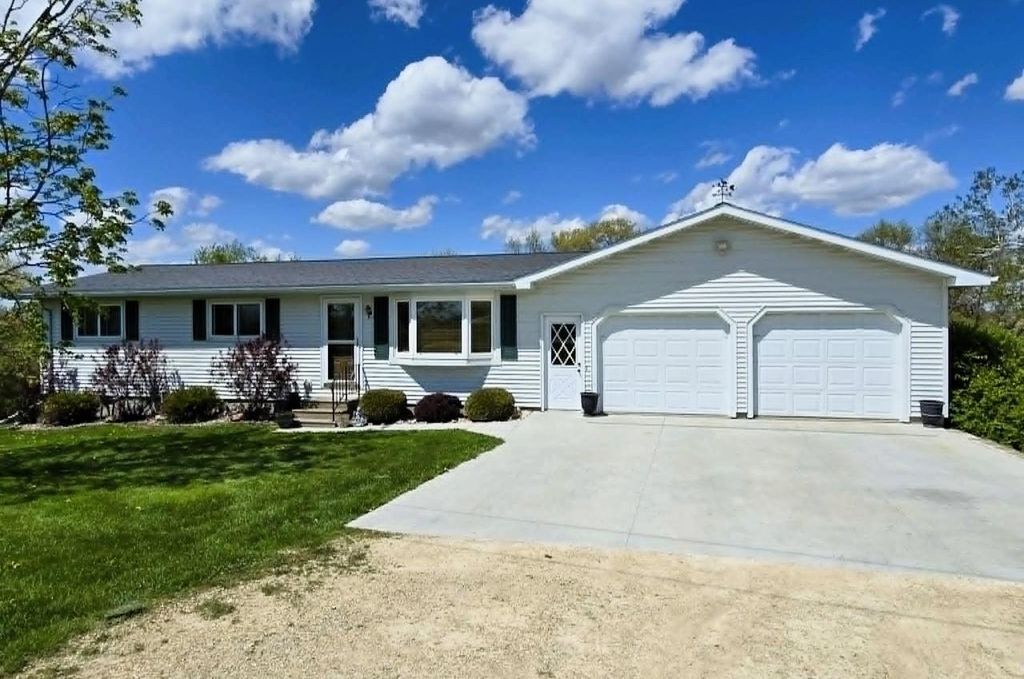 Photo of 54098 Rounds ROAD, Gays Mills, WI 54631 (MLS # 2022766)