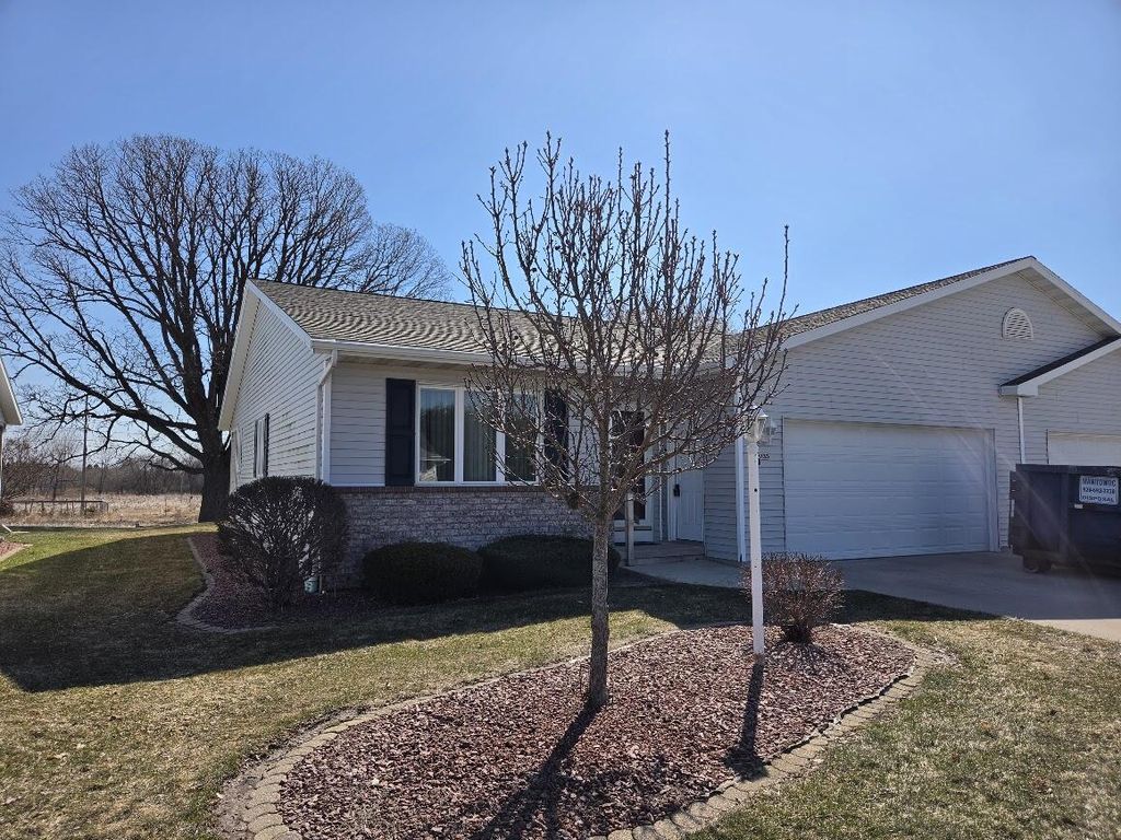 Photo of 2233 Knuell STREET, Manitowoc, WI 54220 (MLS # 1957863)
