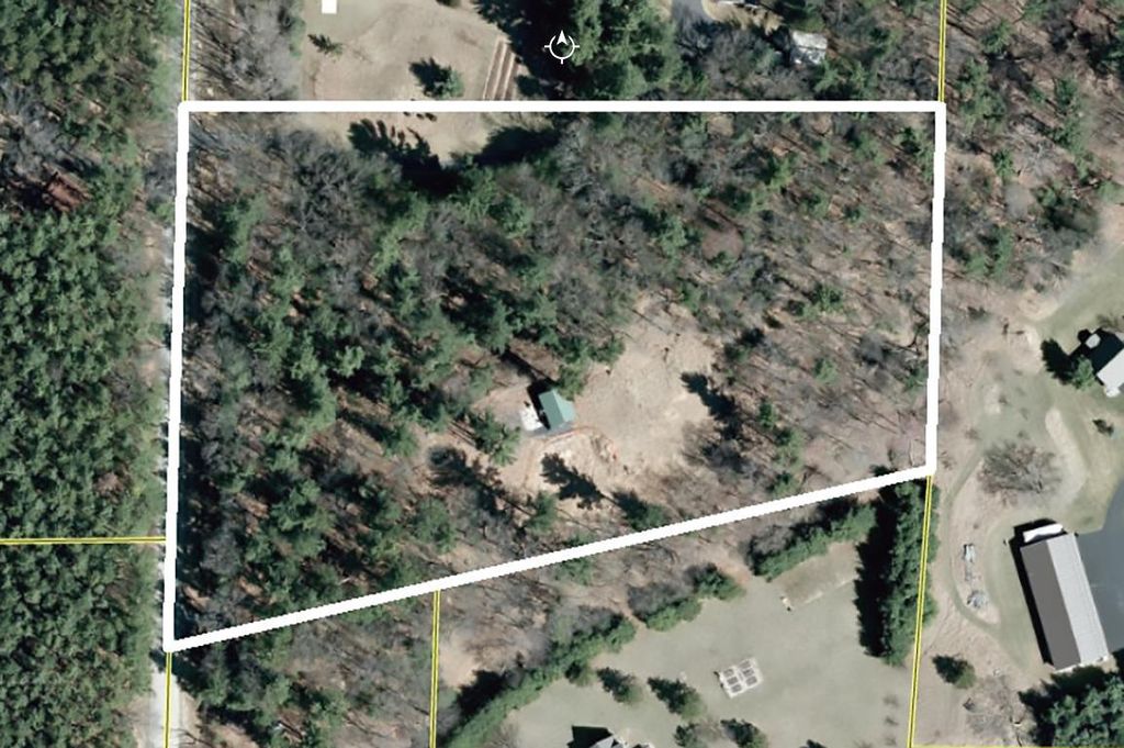 Photo of N2146 Robe ROAD, New London, WI 54961 (MLS # 50320379)