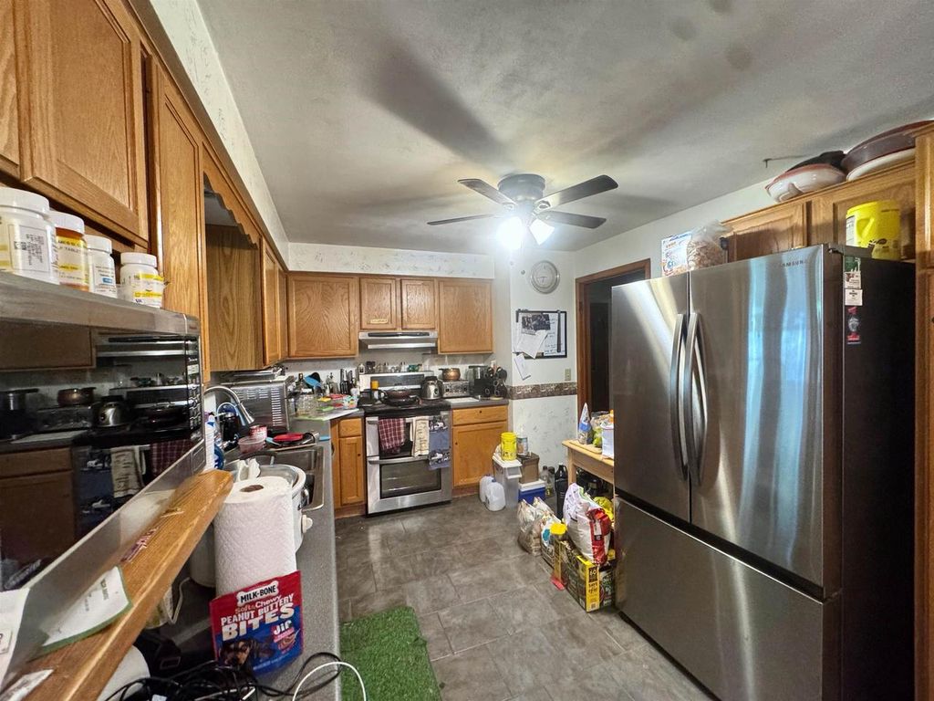 Photo of 1079 Bartlein COURT, Menasha, WI 54952 (MLS # 50316069)