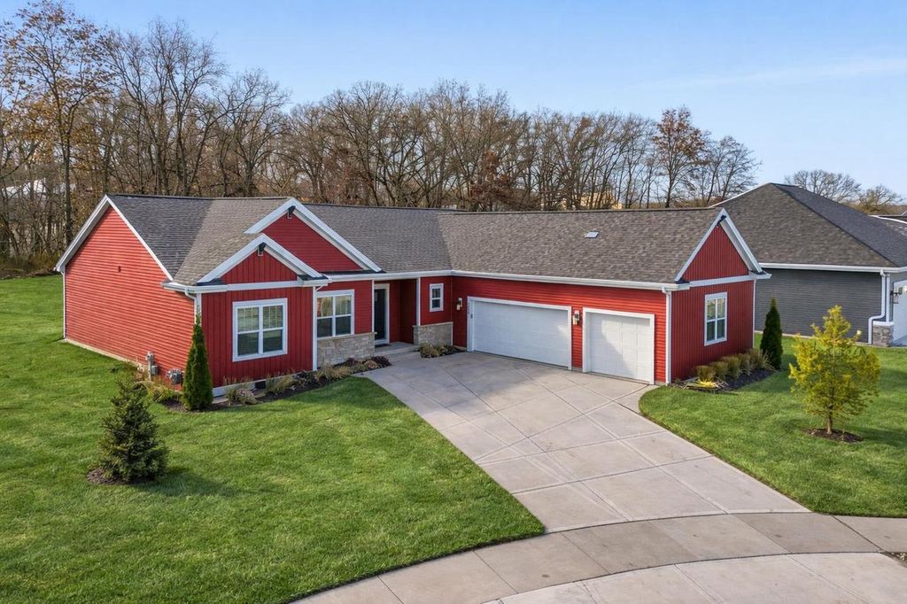 Photo of 1256 Stanley WAY, Verona, WI 53593 (MLS # 2013903)