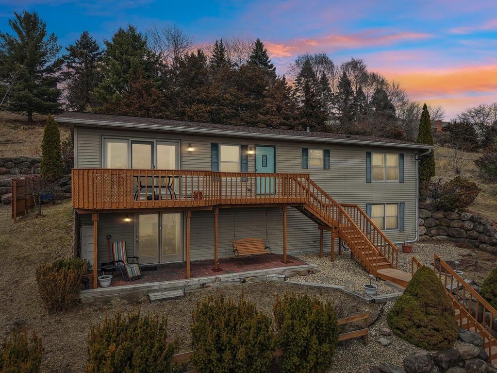 Photo of N2759 Cross STREET, Lodi, WI 53555 (MLS # 2019117)