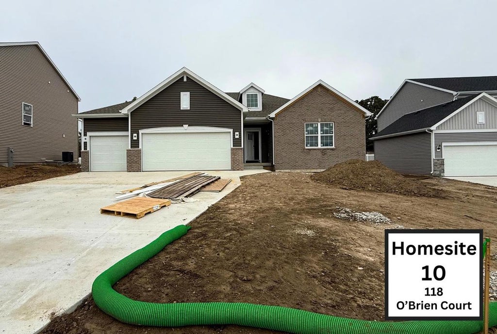 Photo of 118 O'Brien COURT #10, Columbus, WI 53925 (MLS # 2022534)