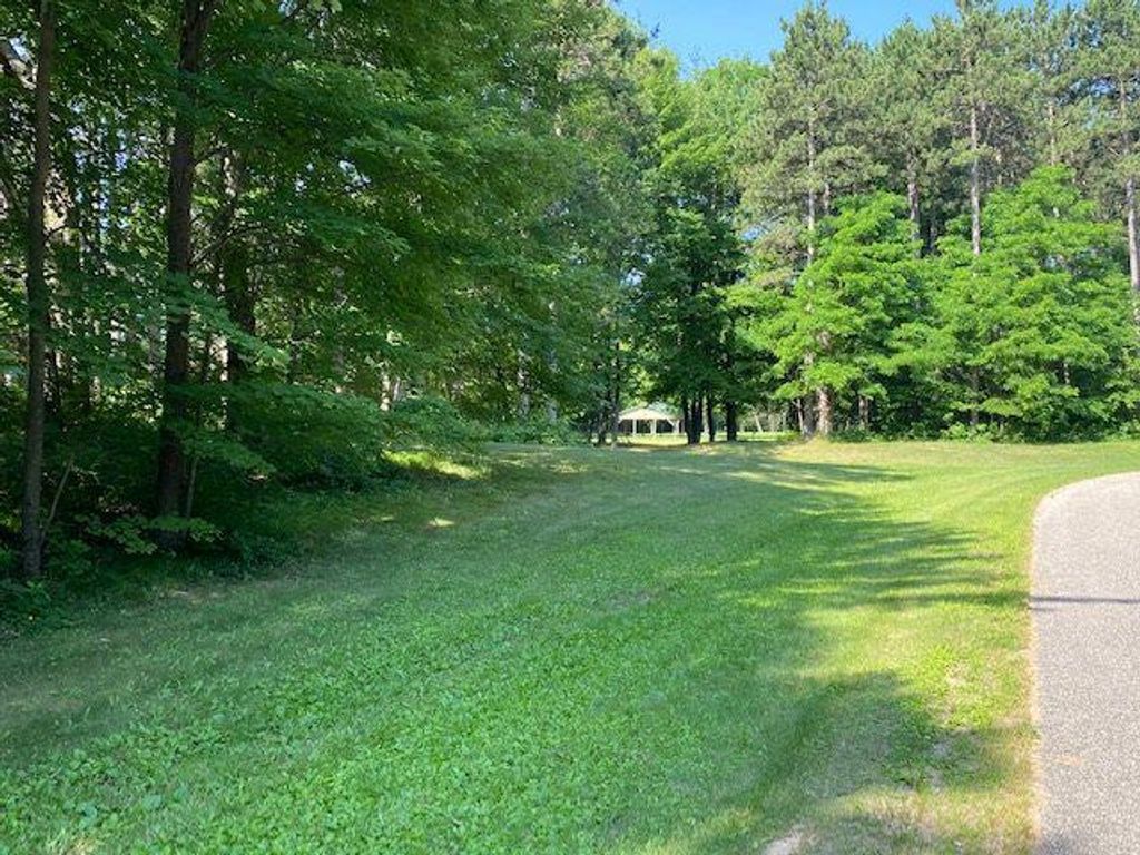 Photo of Lot 18 Oak Hill Estates, Mauston, WI 53948 (MLS # 2020501)