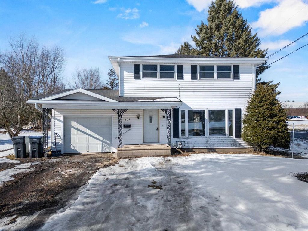 Photo of 609 N 2nd STREET, Colby, WI 54421 (MLS # 22600658)
