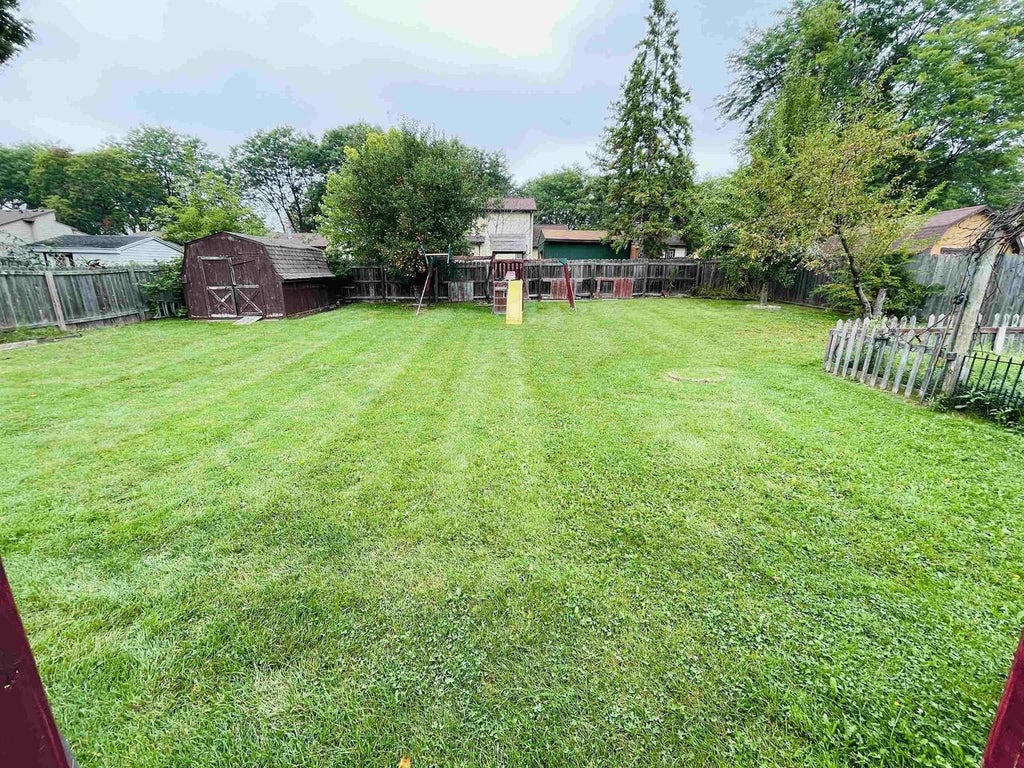Photo of 2565 Carmel LANE, Green Bay, WI 54311 (MLS # 50332674)