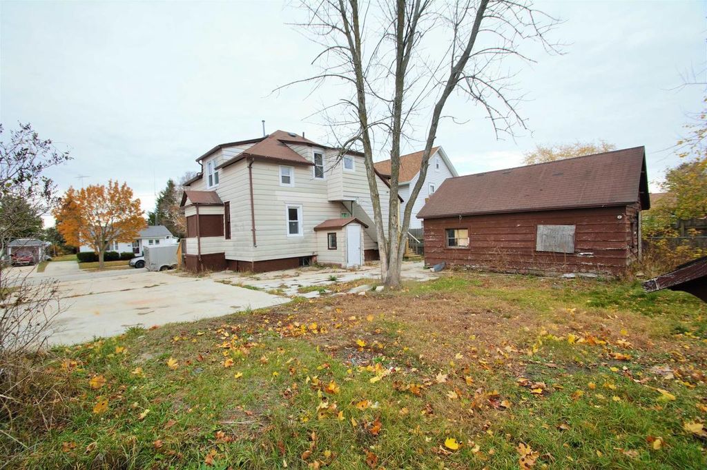 Photo of 1017 18th STREET, Two Rivers, WI 52241 (MLS # 50317815)