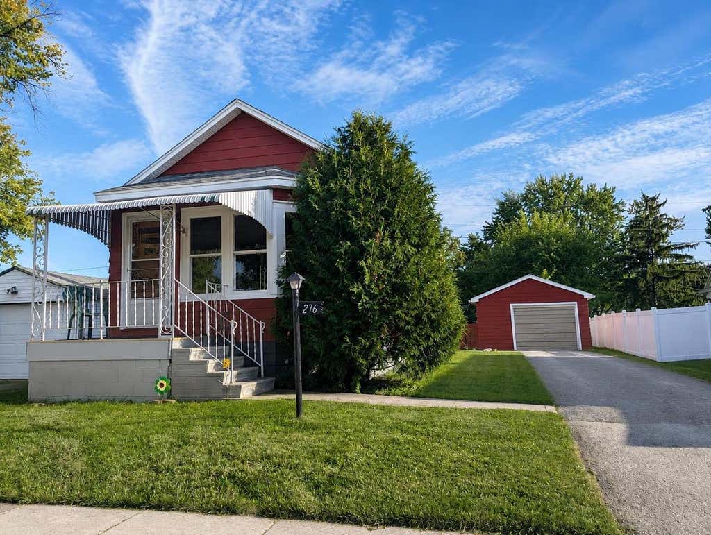 Photo of 276 E Cotton ST, Fond Du Lac, WI 54935 (MLS # 50331752)