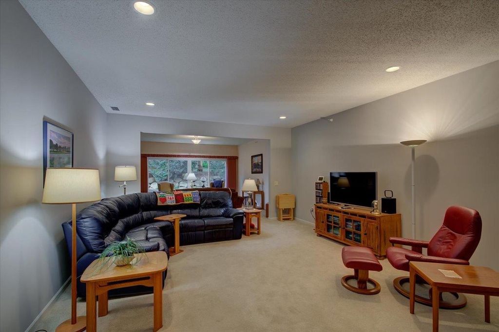 Photo of W208N5633 Turnberry LANE, Menomonee Falls, WI 53051 (MLS # 1944422)