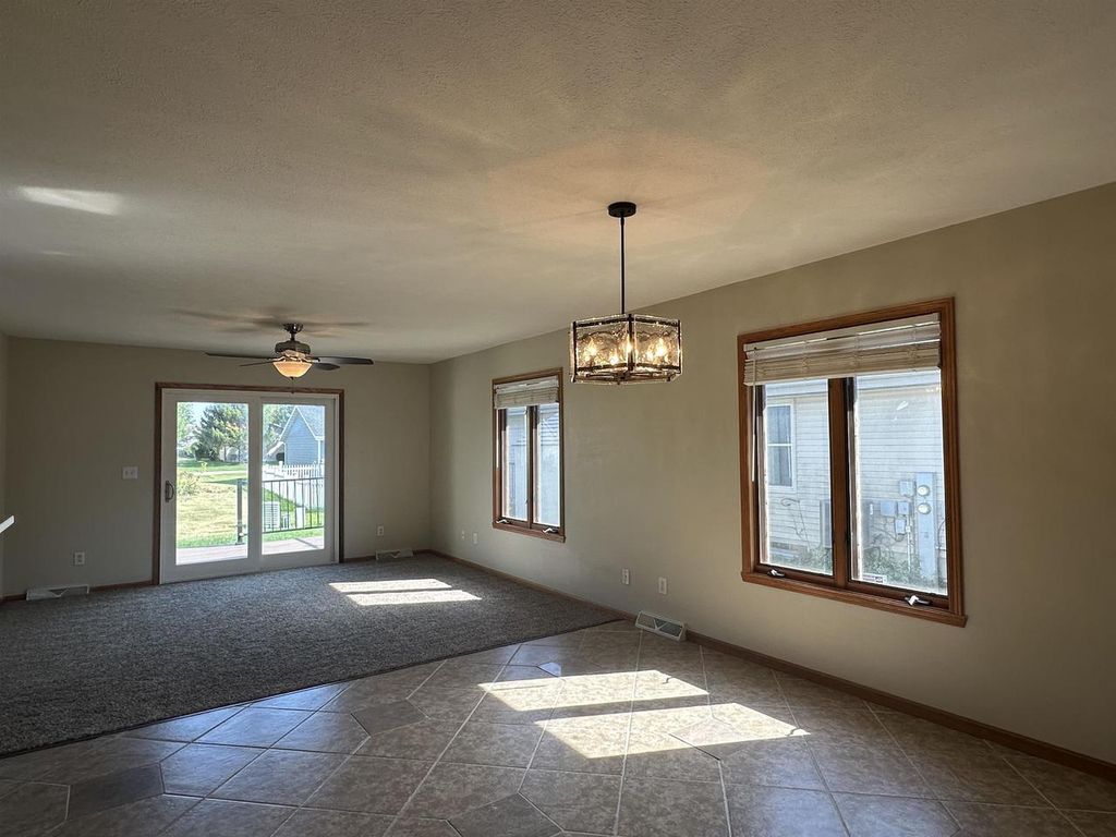 Photo of 2710 N Wright ROAD, Janesville, WI 53546 (MLS # 2009834)