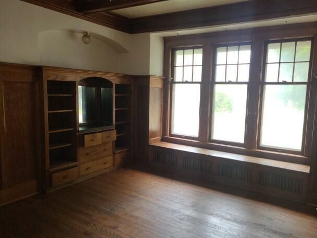 Photo of 2377 N 44th STREET, Milwaukee, WI 53210 (MLS # 1943044)