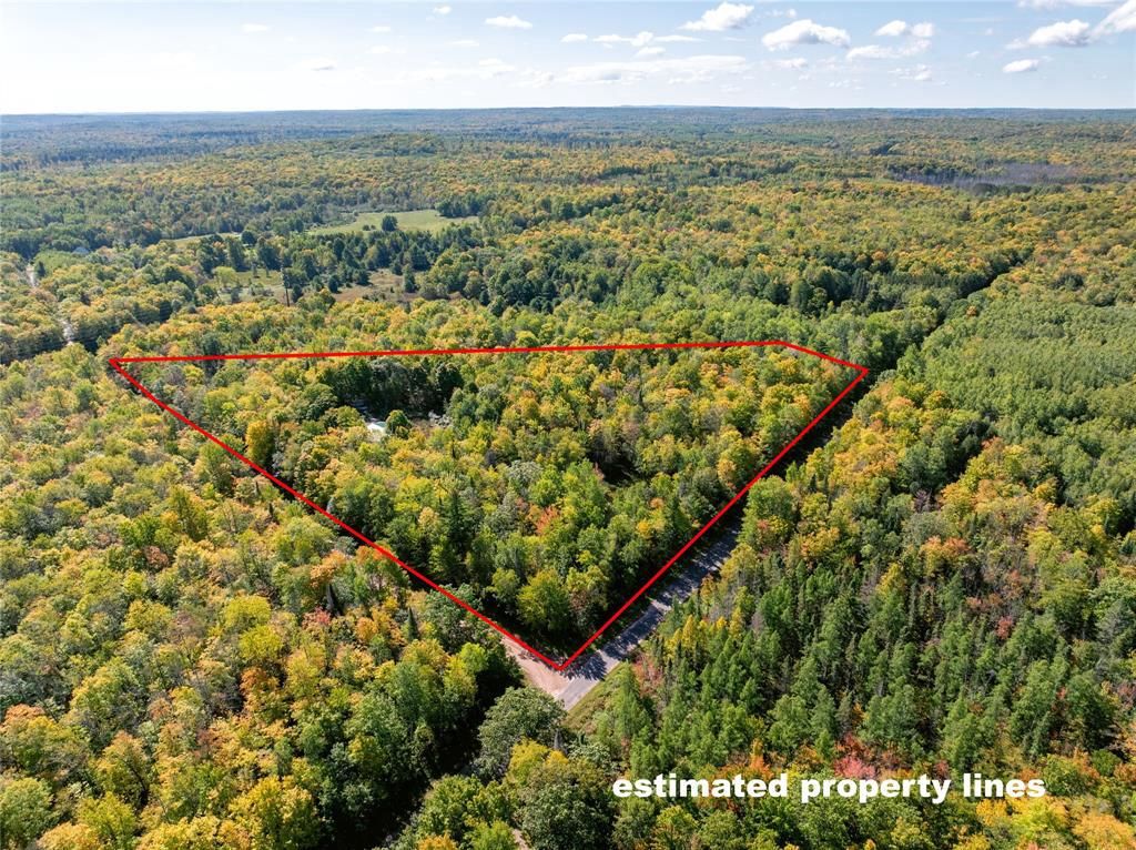 Photo of 53875 Gerties DRIVE, Grand View, WI 54839 (MLS # 1600651)