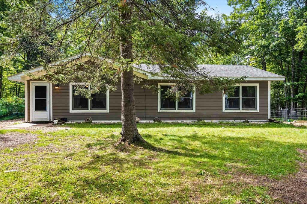 Photo of W6849 Windfall ROAD, Wausaukee, WI 54177 (MLS # 50330995)