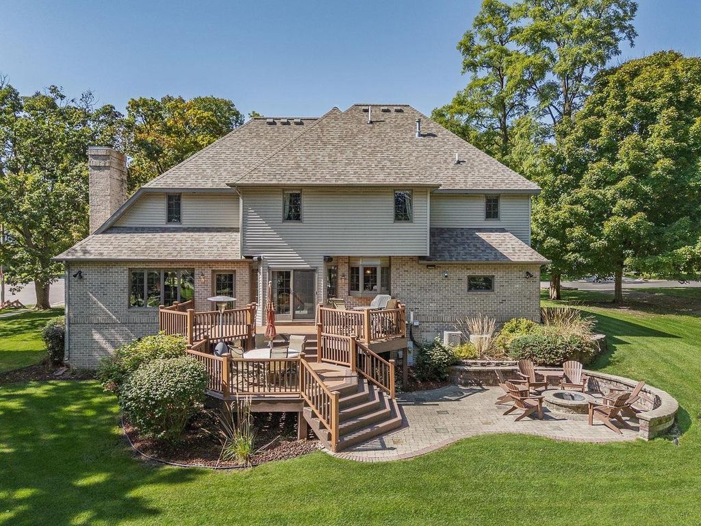 Photo of 500 Winnebago AVENUE, Portage, WI 53901 (MLS # 2017013)