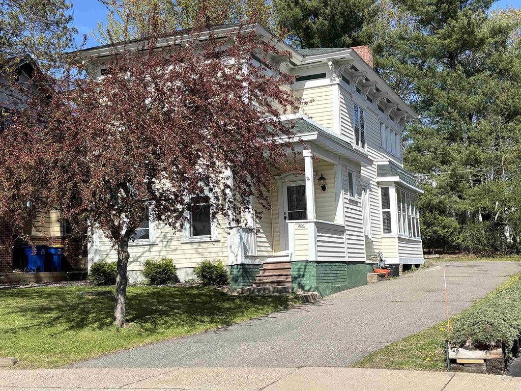 Photo of 301 N Genesee STREET, Merrill, WI 54452 (MLS # 22602058)