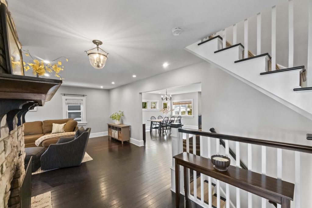 Photo of 621 W Labelle AVENUE, Oconomowoc, WI 53066 (MLS # 1941665)