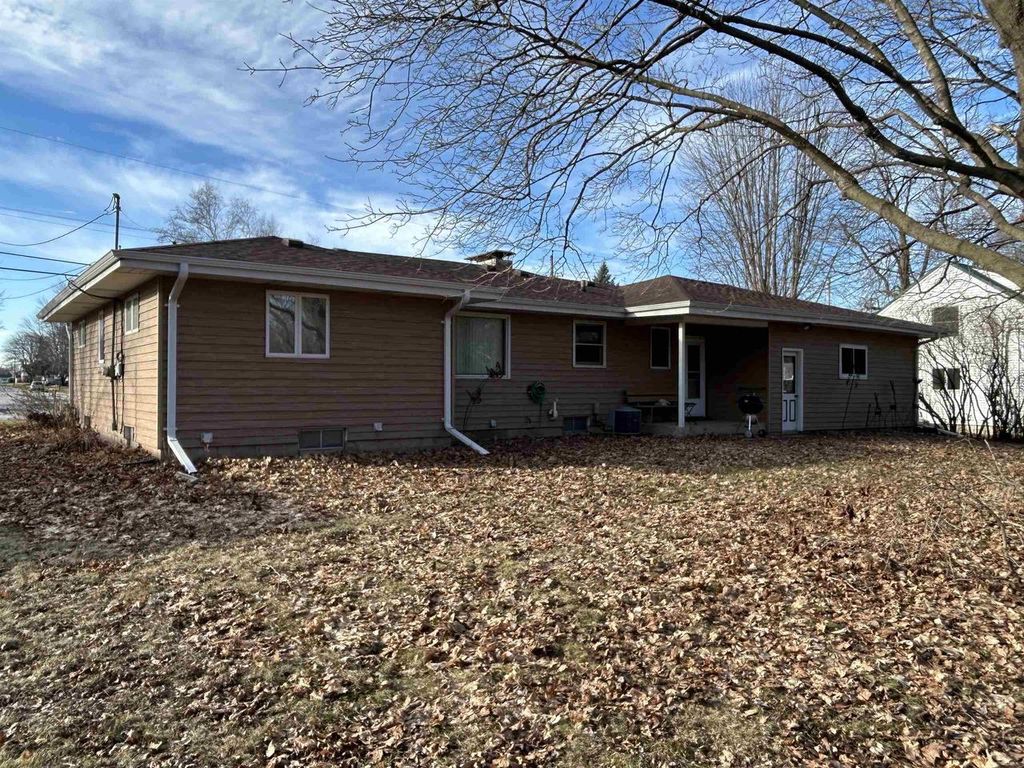 Photo of 128 Horn STREET, Brillion, WI 54110 (MLS # 50322364)