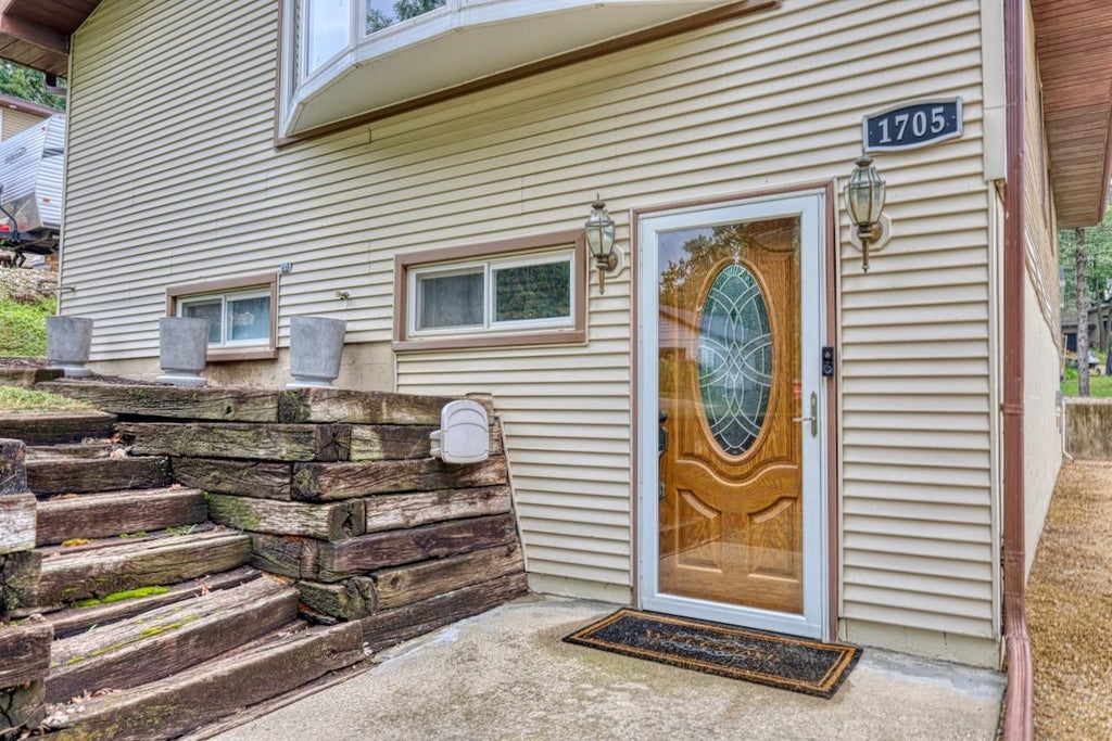 Photo of 1705 E Road Six, Edgerton, WI 53534 (MLS # 2029575)