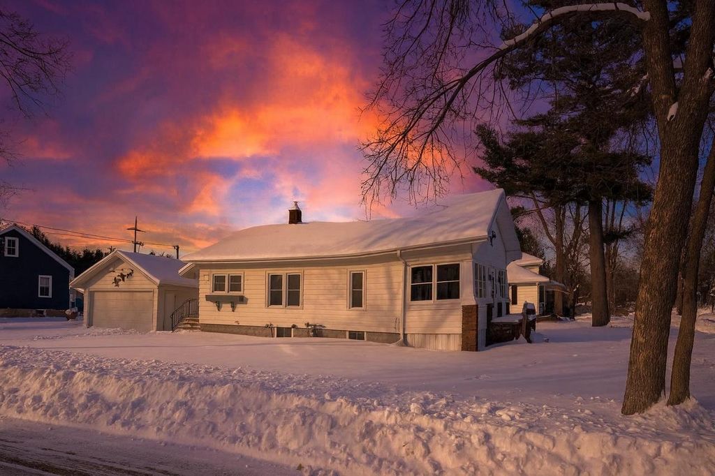 Photo of 311 Alexander AVENUE, Port Edwards, WI 54469 (MLS # 22504534)