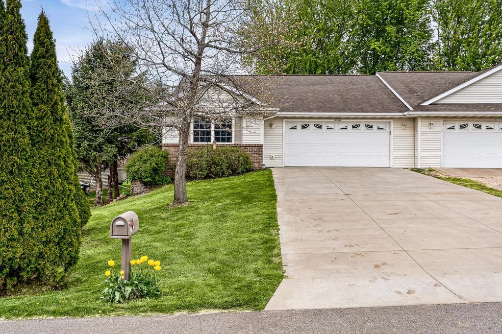 Photo of 21312 Barbara LANE, Galesville, WI 54630 (MLS # 1961214)