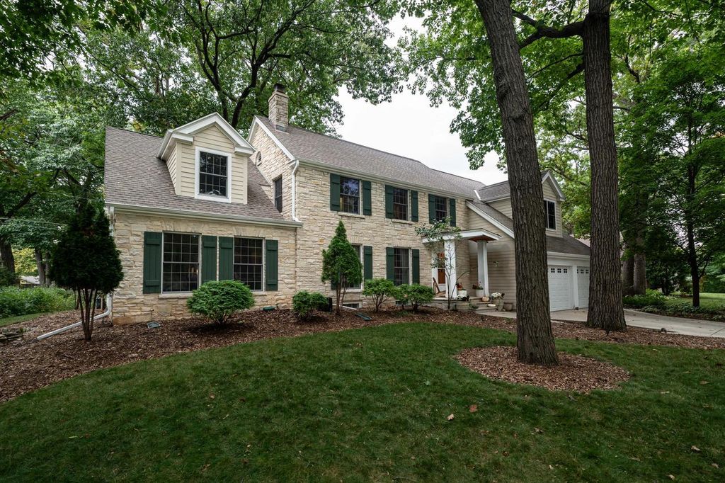 Photo of 1563 N 122nd STREET, Wauwatosa, WI 53226 (MLS # 1936880)