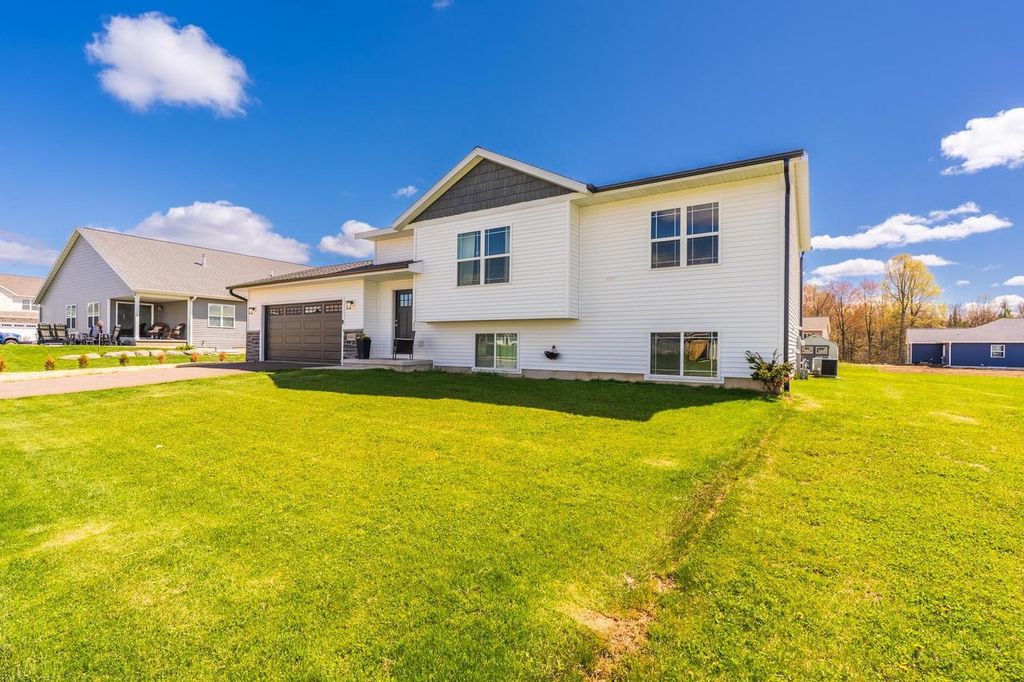 Photo of 8301 Hinner Springs DRIVE, Weston, WI 54476 (MLS # 22601897)