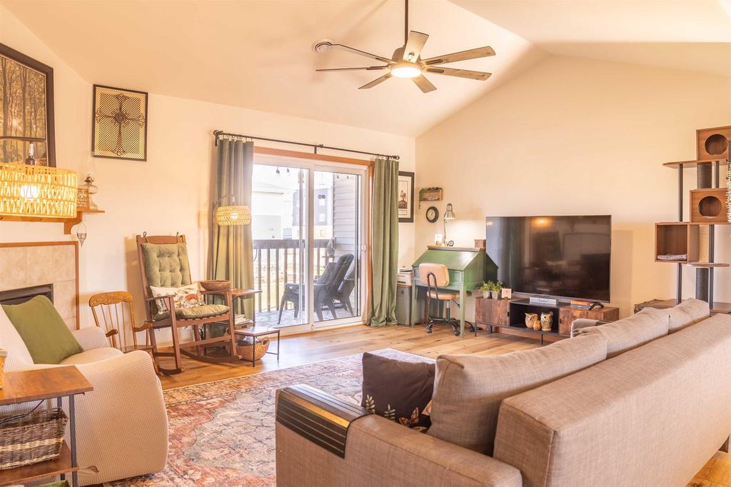 Photo of 205 Parador PLACE, Cottage Grove, WI 53527 (MLS # 2014583)