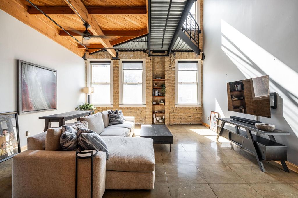 Photo of 904 E Pearson STREET #105, Milwaukee, WI 53202 (MLS # 1937225)