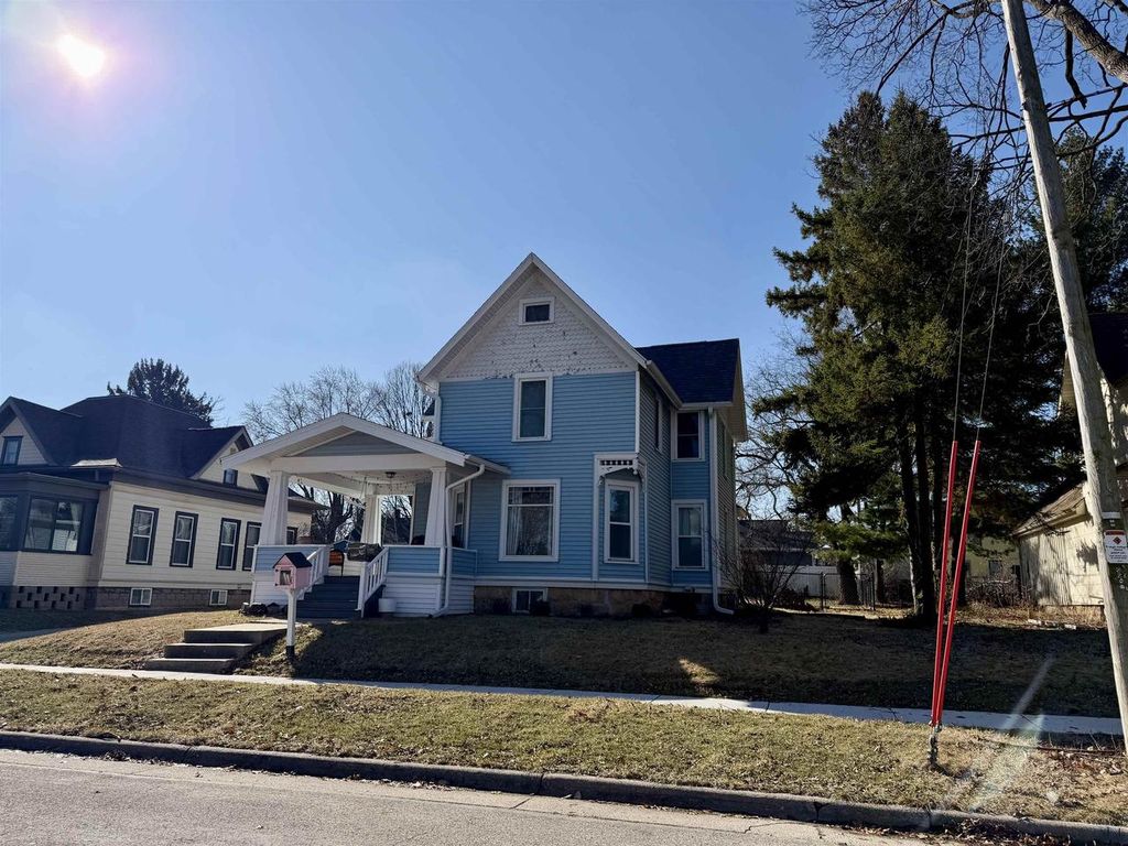 Photo of 2230 15th STREET, Monroe, WI 53566 (MLS # 2018323)