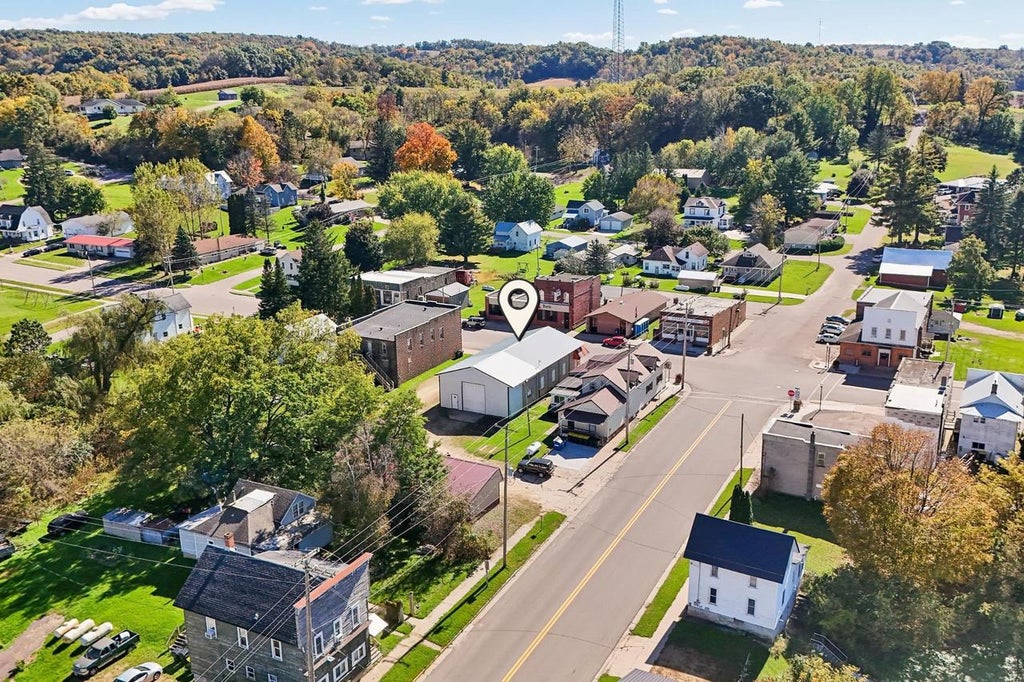 Photo of 105 E Main STREET, Cazenovia, WI 53924 (MLS # 2033928)