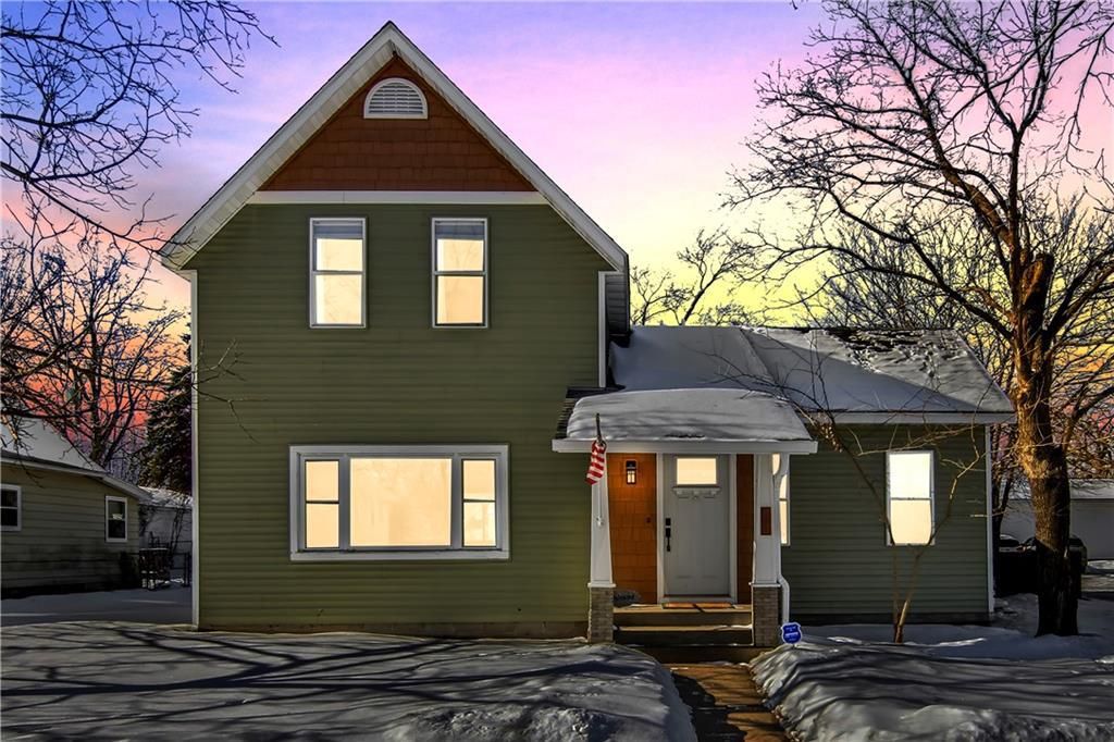 Photo of 628 Balcom STREET, Eau Claire, WI 54703 (MLS # 1598216)