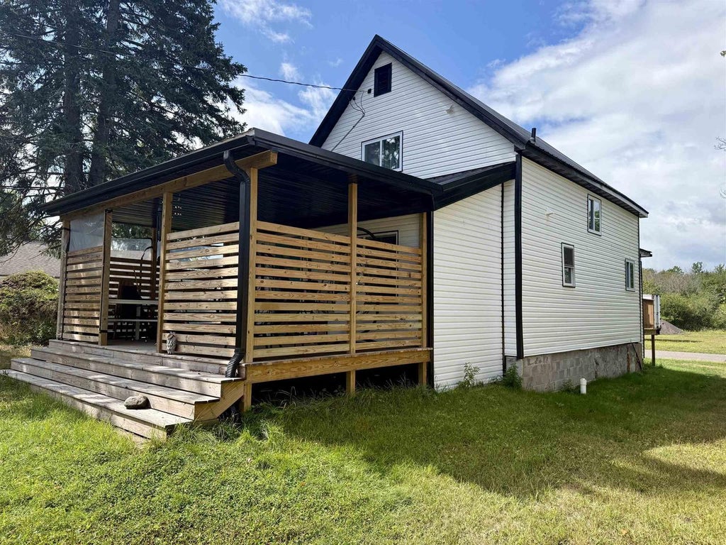 Photo of 754 3rd AVENUE, Park Falls, WI 54552 (MLS # 22604636)
