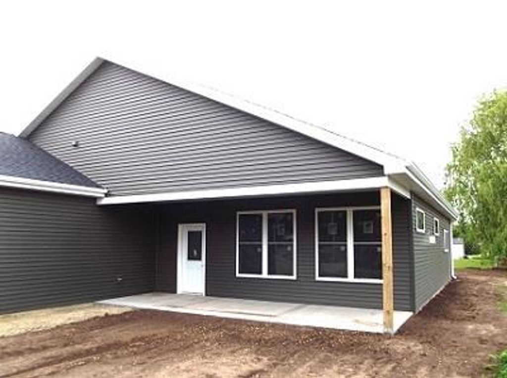 Photo of 549 Tamarack rd ROAD, Spring Green, WI 53588 (MLS # 2024103)