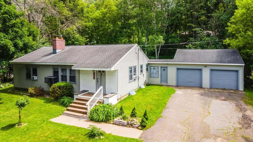 Photo of 1305 Steuben STREET, Wausau, WI 54403 (MLS # 22602961)