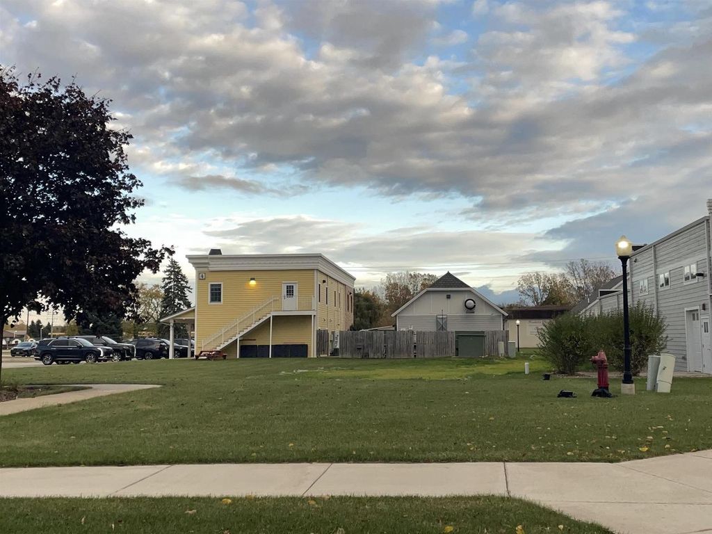 Photo of 2200 Dickinson ROAD, De Pere, WI 54115 (MLS # 50317255)