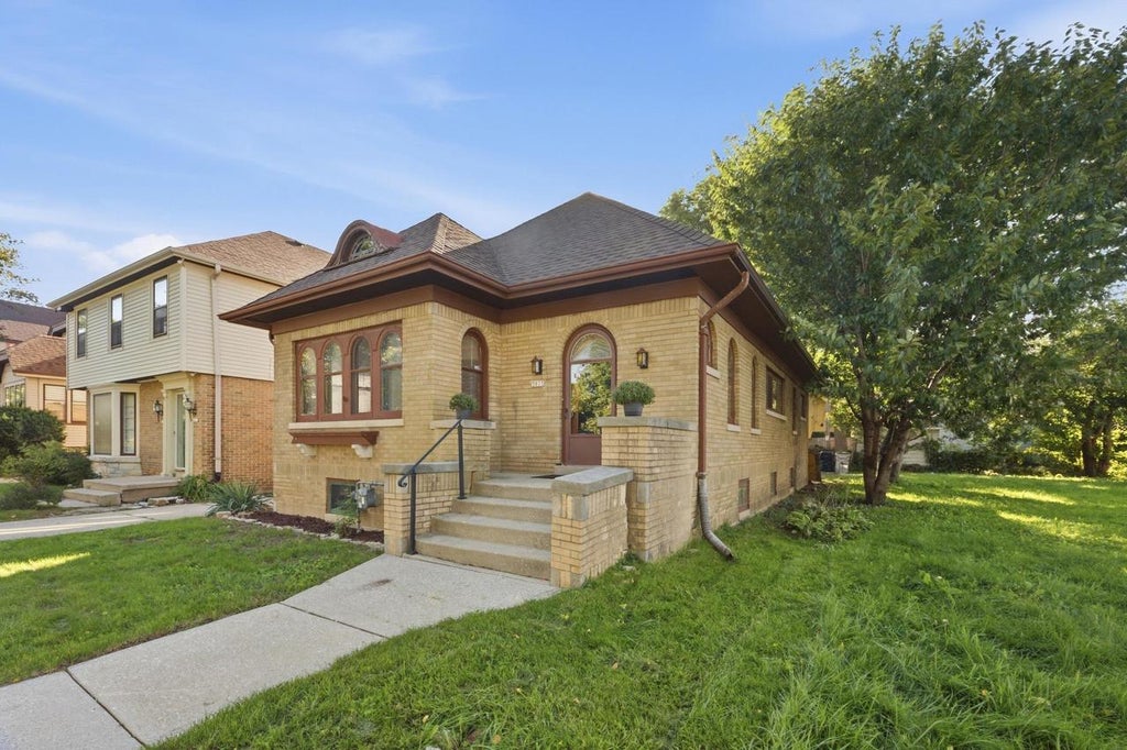 Photo of 3035 N 55th STREET, Milwaukee, WI 53210 (MLS # 1982526)