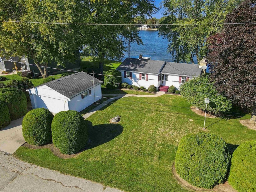 Photo of W943 South Shore LANE, Saint Cloud, WI 53079 (MLS # 50334424)