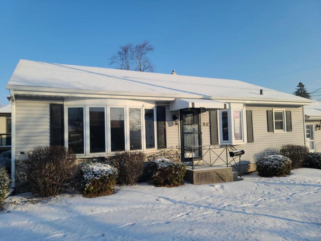 Photo of 3818 68th STREET, Kenosha, WI 53142 (MLS # 1948227)